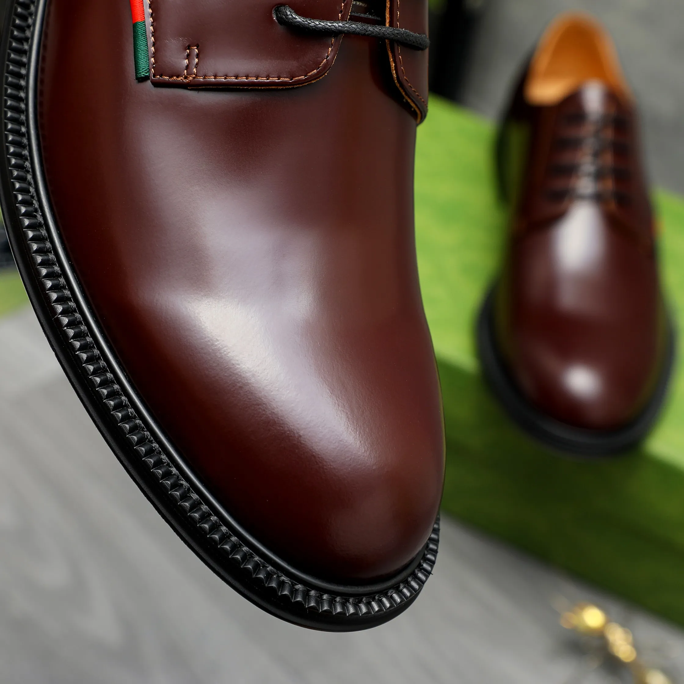 Men's shoes 💰500 Product trademark: GUCCI "Gucci" business lace-up leather shoes Regular size: 38-44 (45.46 custom-made, non-returnable) Product materials: Selected pearlescent cowhide upper, cowhide lining, original rubber outsole